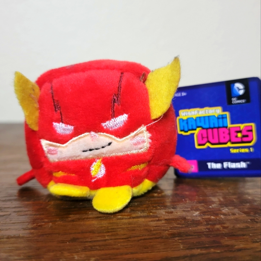 Kawaii Cubes Flash plush